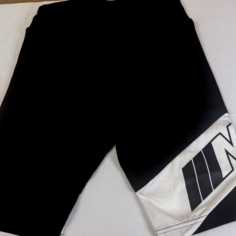 BMW M Motorsport Small NWT - Picture 2 of 5